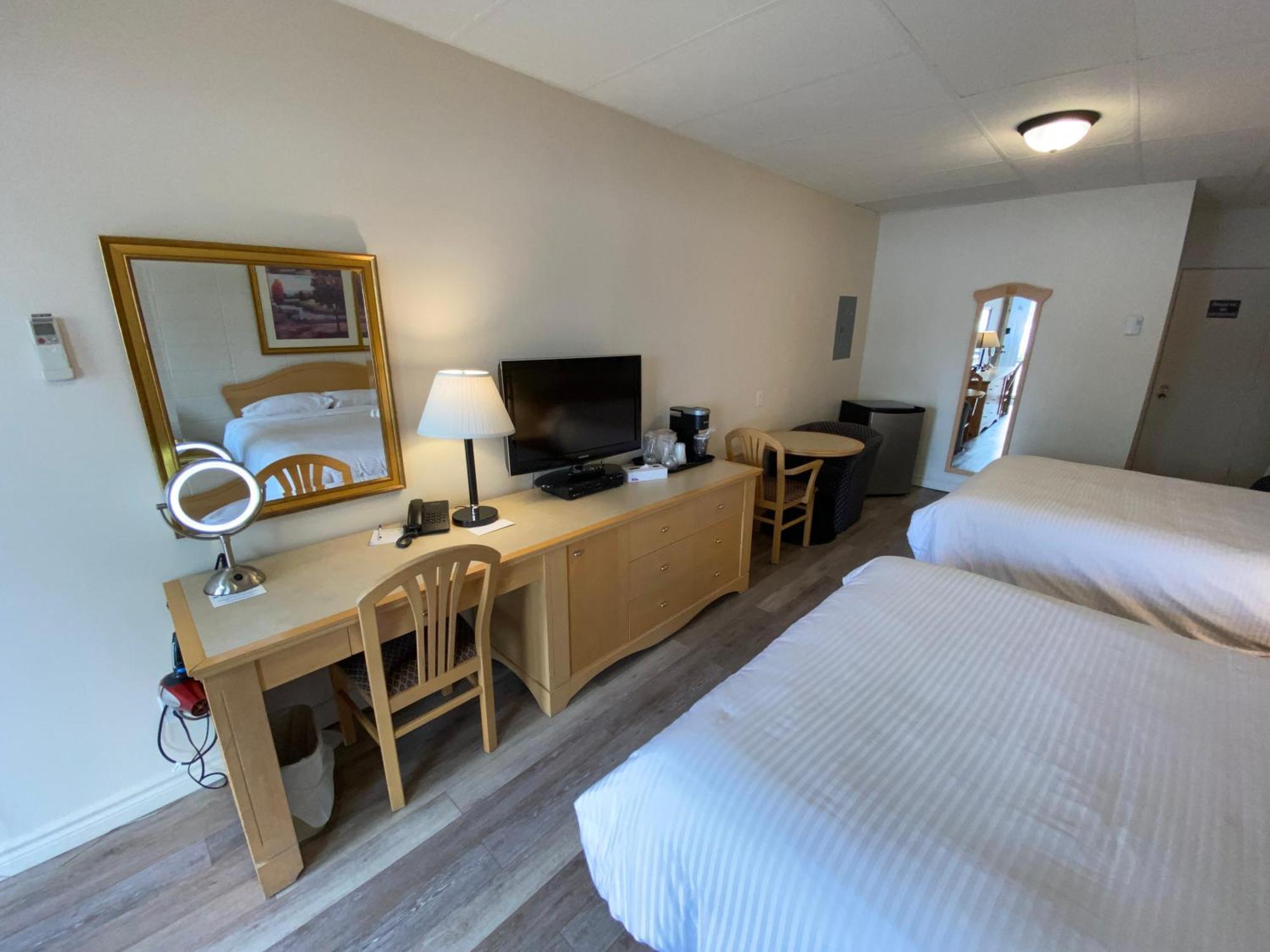 Motel Panoramique Chicoutimi Esterno foto