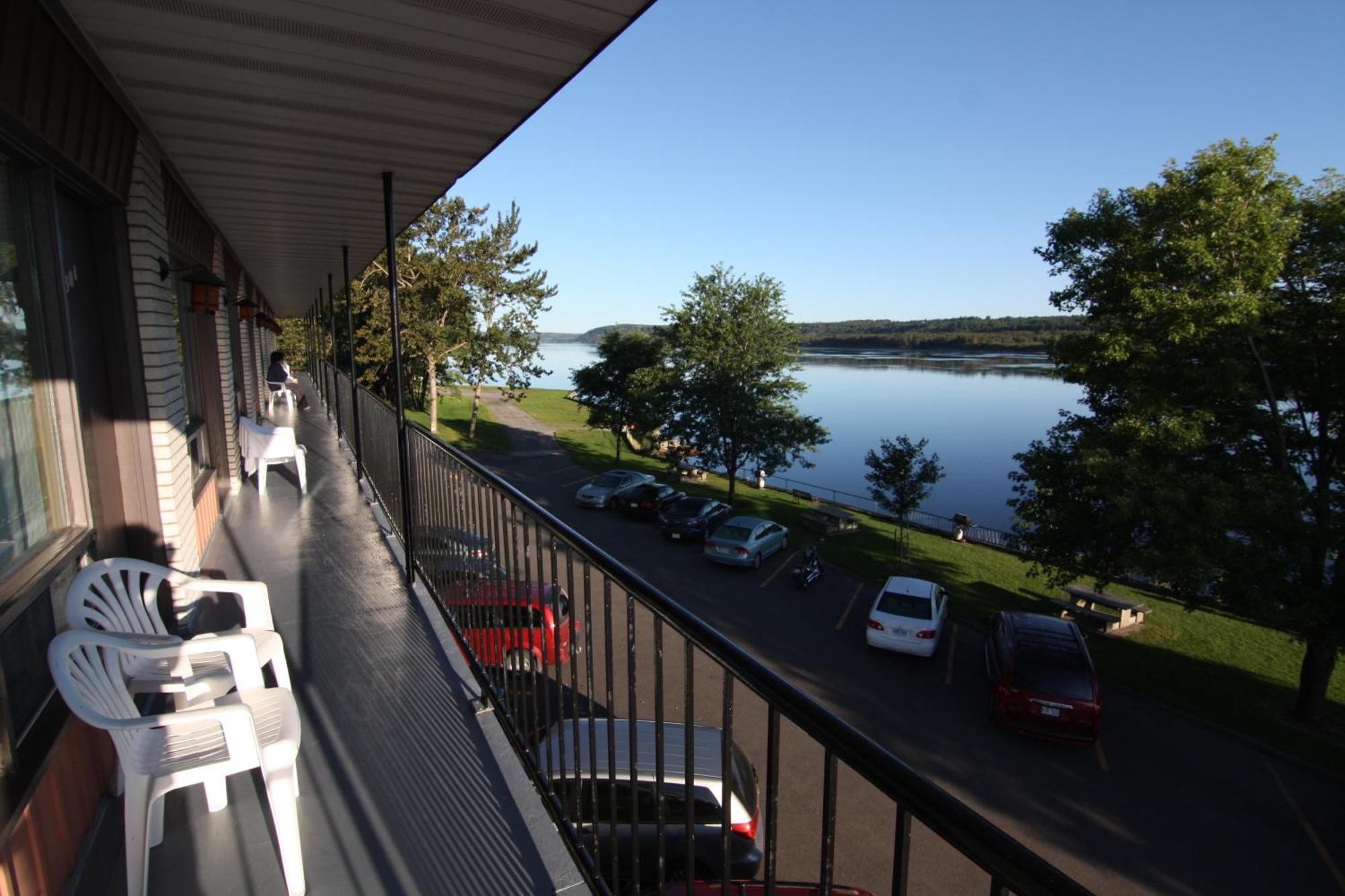 Motel Panoramique Chicoutimi Esterno foto